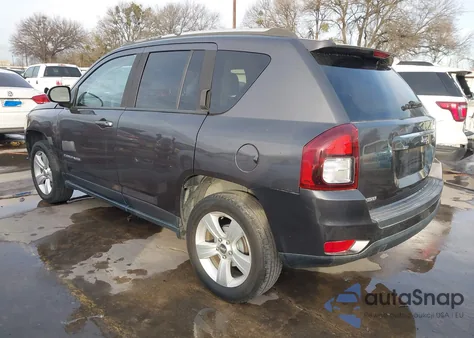 2016 Jeep Compass Sport z USA, uszkodzony, nr VIN 1C4NJCBA5GD611882